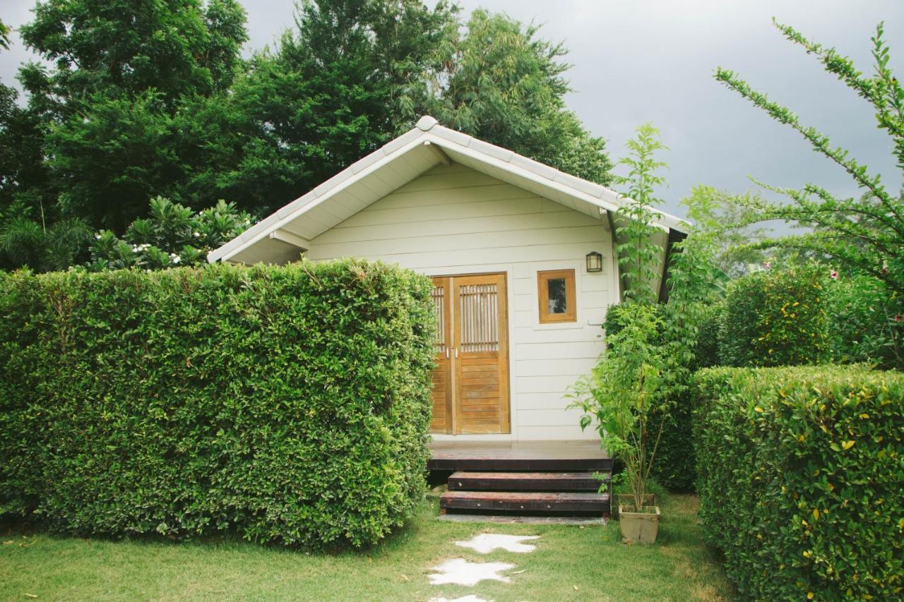 Terrua Main Ten Villa Garden Suan Phueng Εξωτερικό φωτογραφία