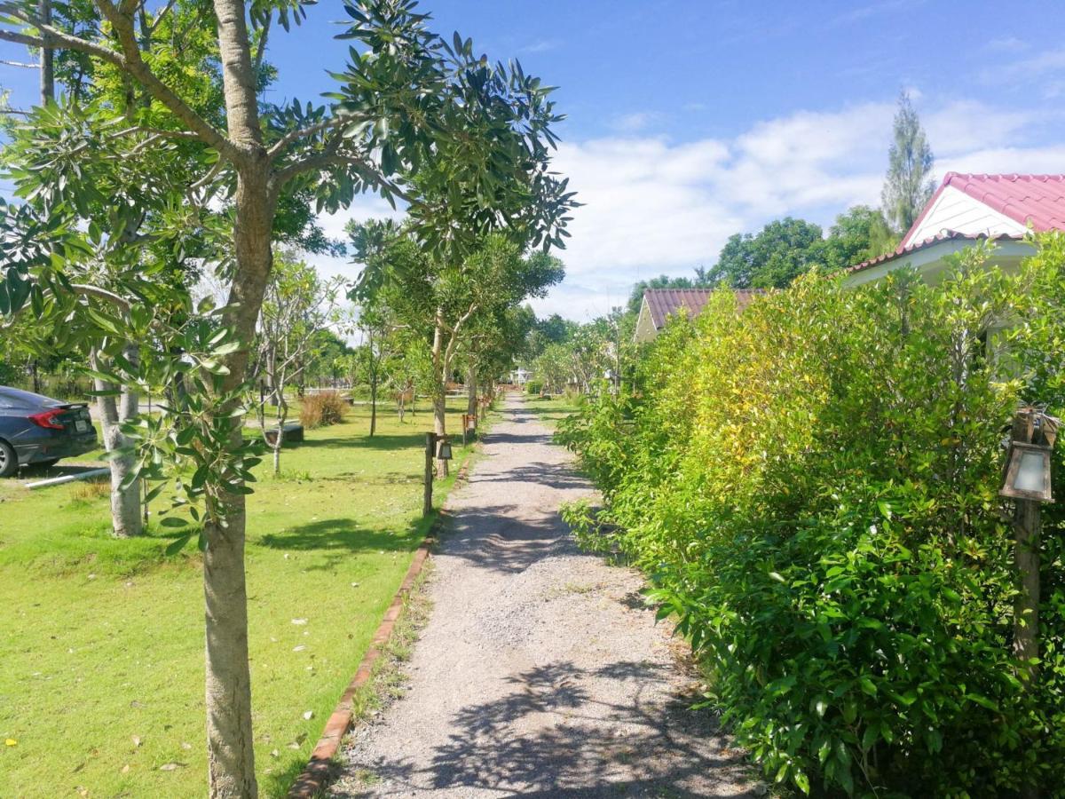 Terrua Main Ten Villa Garden Suan Phueng Εξωτερικό φωτογραφία