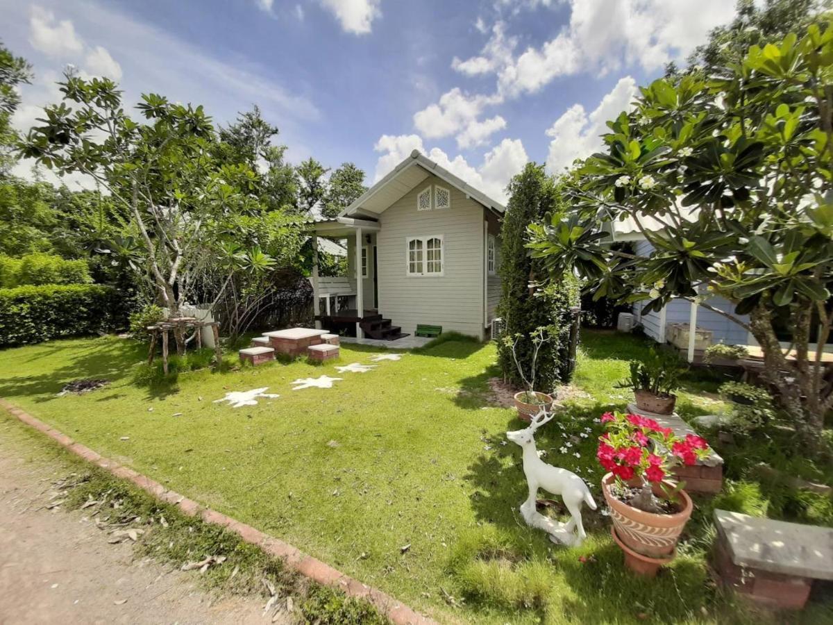 Terrua Main Ten Villa Garden Suan Phueng Εξωτερικό φωτογραφία