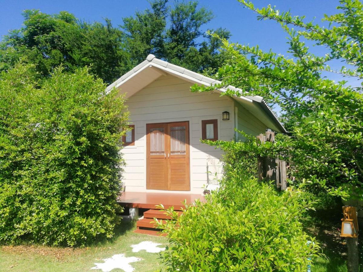 Terrua Main Ten Villa Garden Suan Phueng Εξωτερικό φωτογραφία